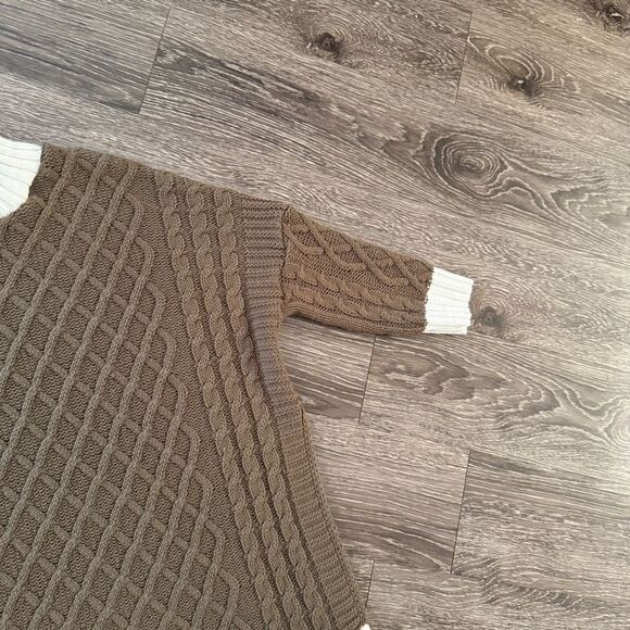 Mersea Lisbon Traveler - Picture 3 of 7